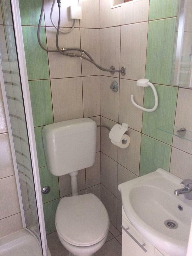 Apartmani Dana Sukošan מראה חיצוני תמונה