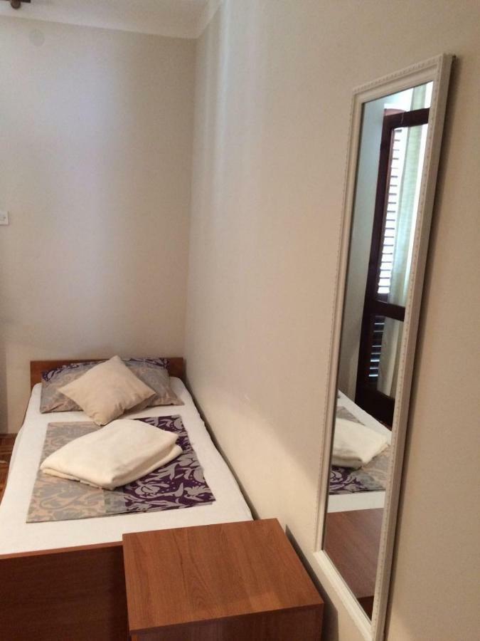 Apartmani Dana Sukošan מראה חיצוני תמונה