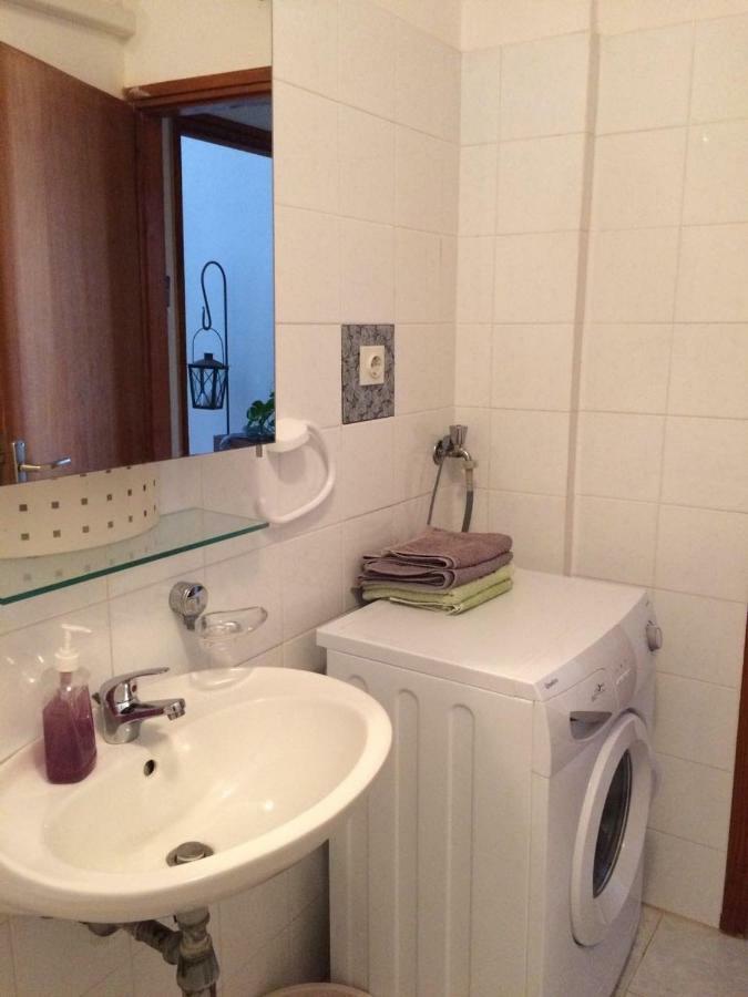 Apartmani Dana Sukošan מראה חיצוני תמונה