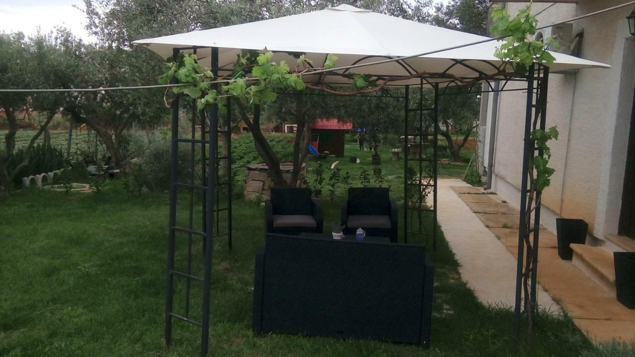 Apartmani Dana Sukošan מראה חיצוני תמונה